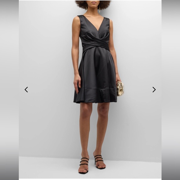 Badgley Mischka Dresses & Skirts - Badgley Mischka silk dress